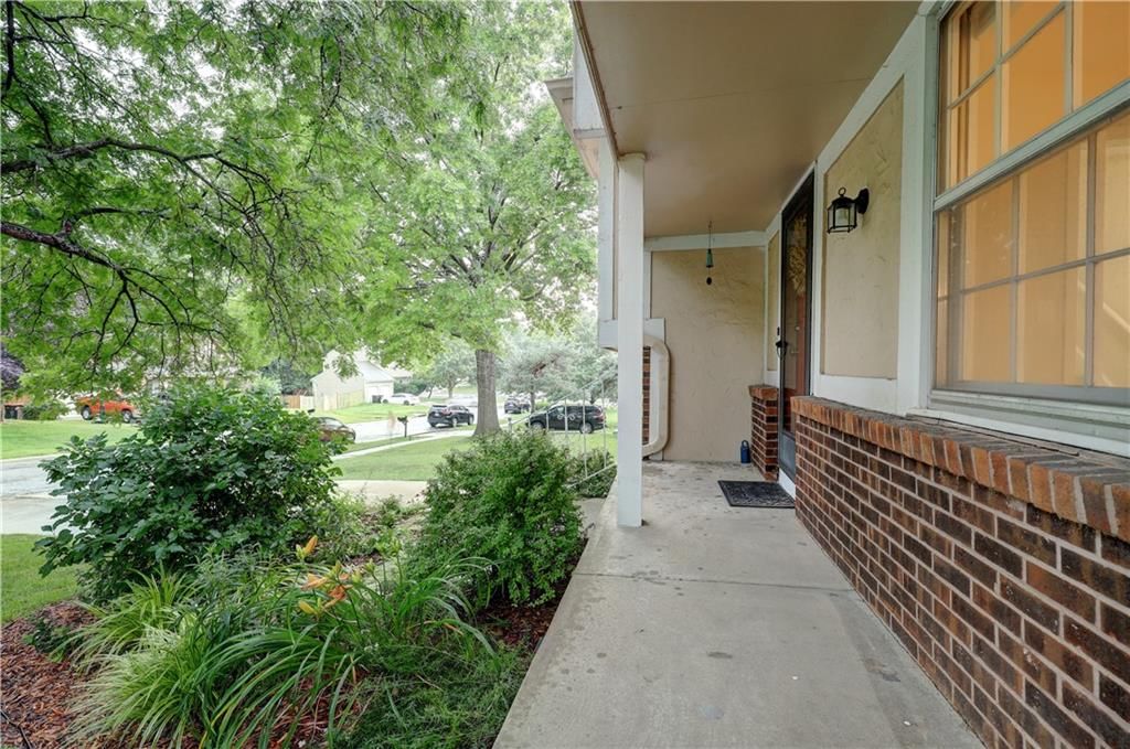 11820 W 99th Terrace — photo 4