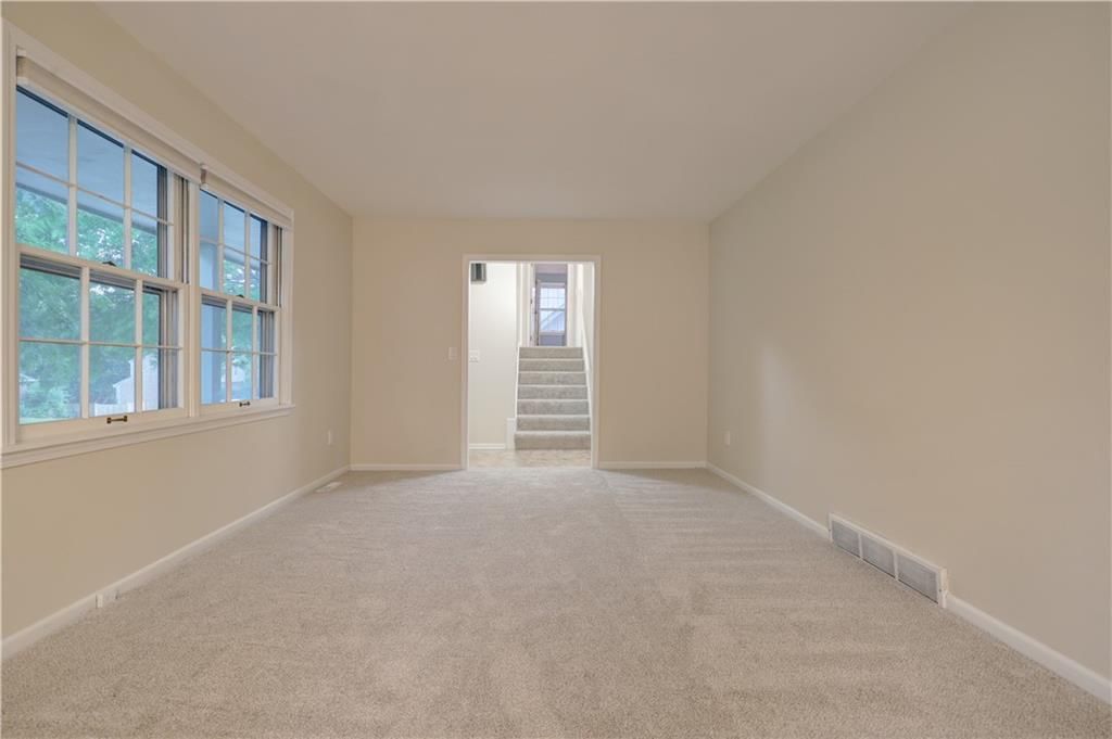 11820 W 99th Terrace — photo 8