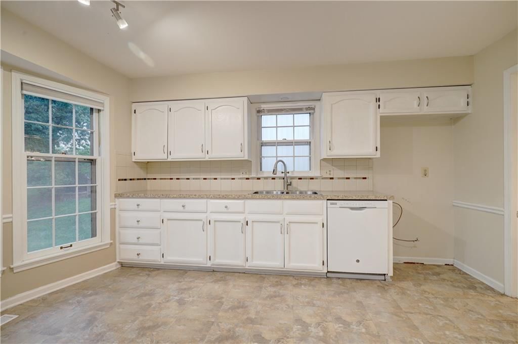 11820 W 99th Terrace — photo 10