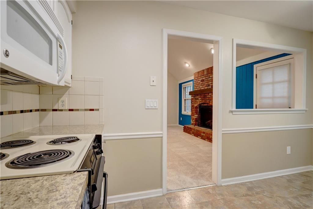 11820 W 99th Terrace — photo 12