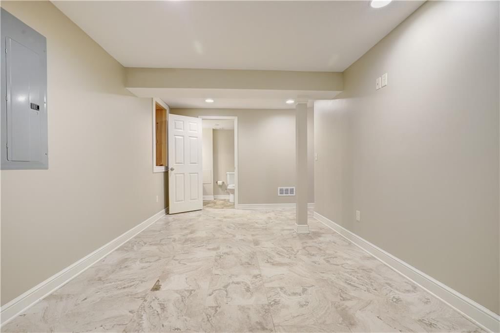 11820 W 99th Terrace — photo 41