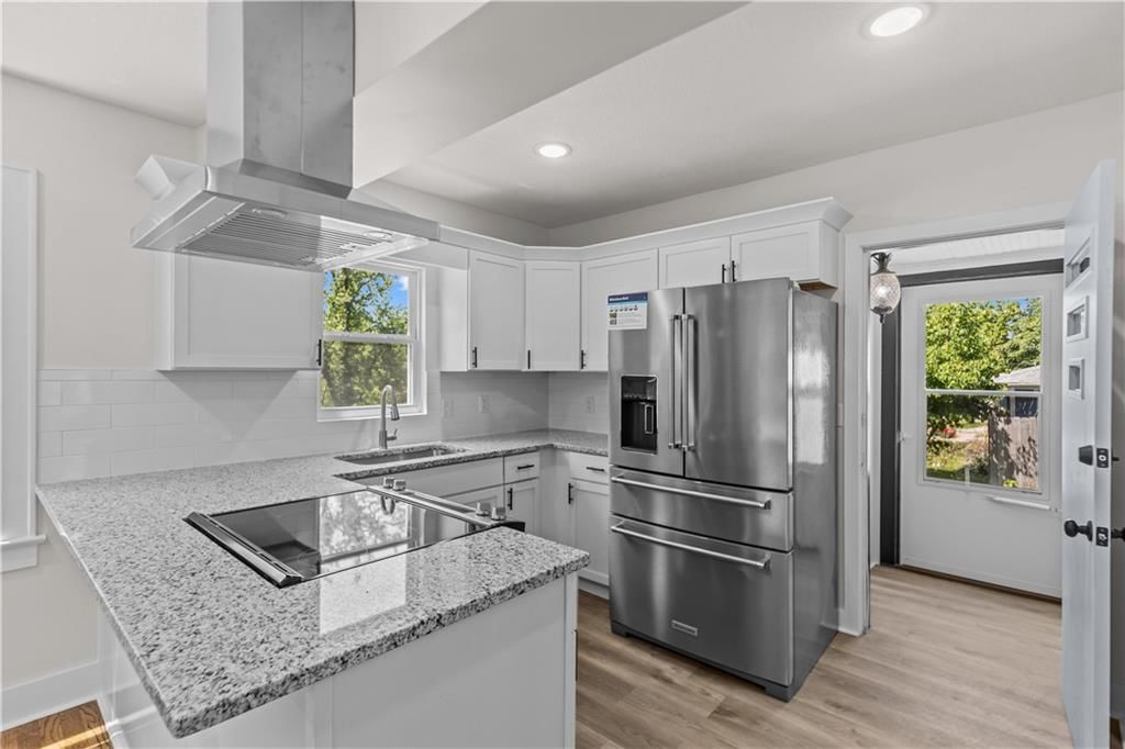 4848 Oakland Avenue — photo 4