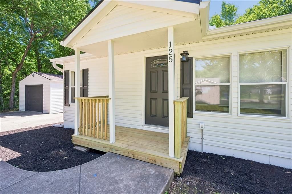 125 Gould Street — photo 4