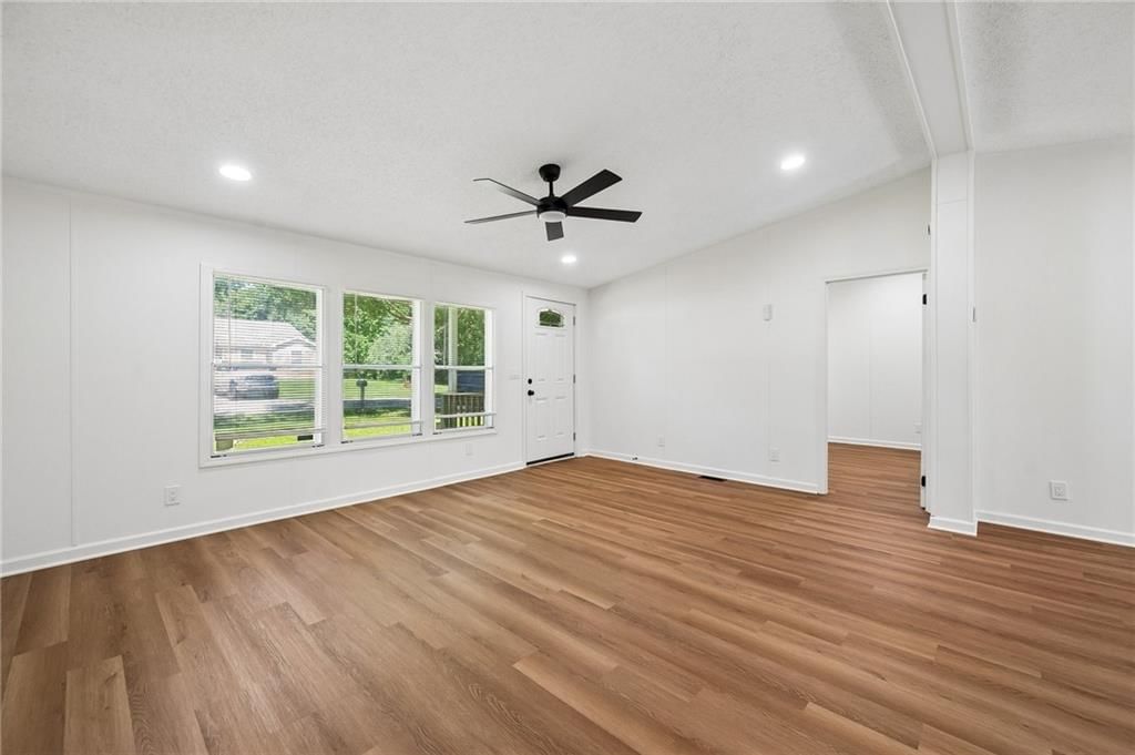 125 Gould Street — photo 8