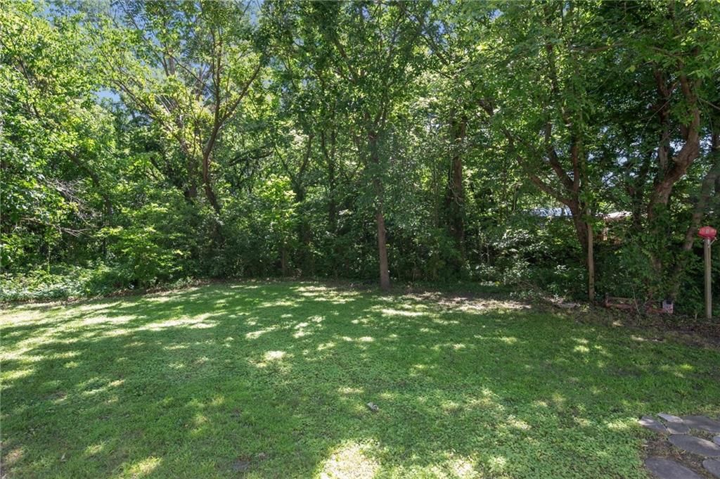 125 Gould Street — photo 23