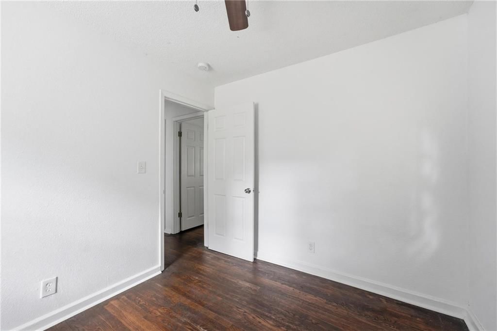 2518 S Crescent Avenue — photo 10