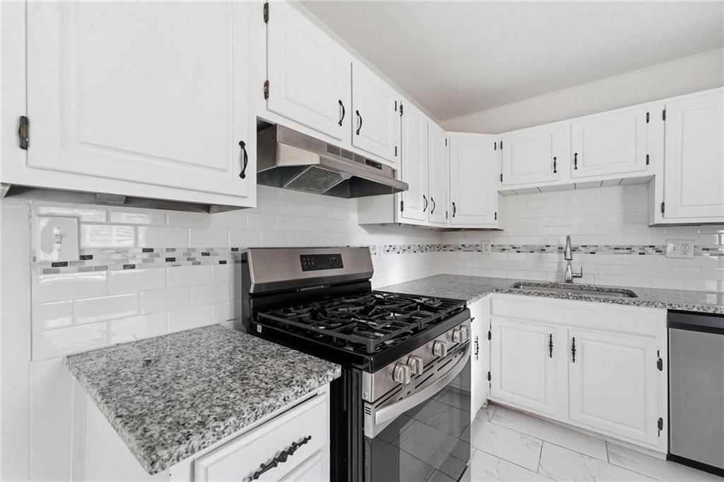 2518 S Crescent Avenue — photo 11