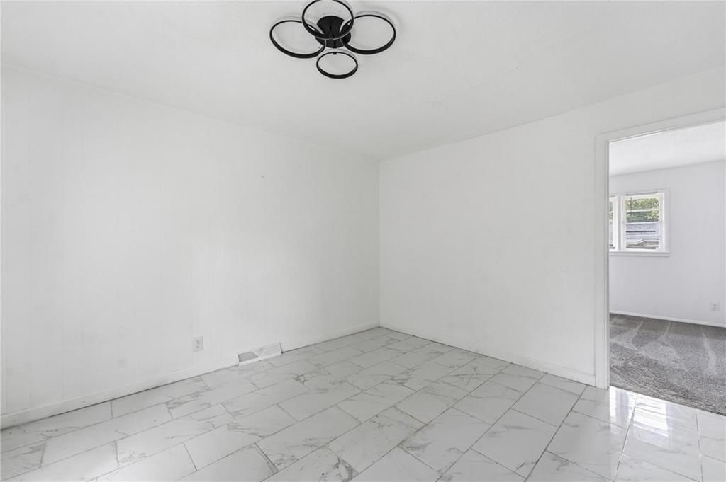2518 S Crescent Avenue — photo 13