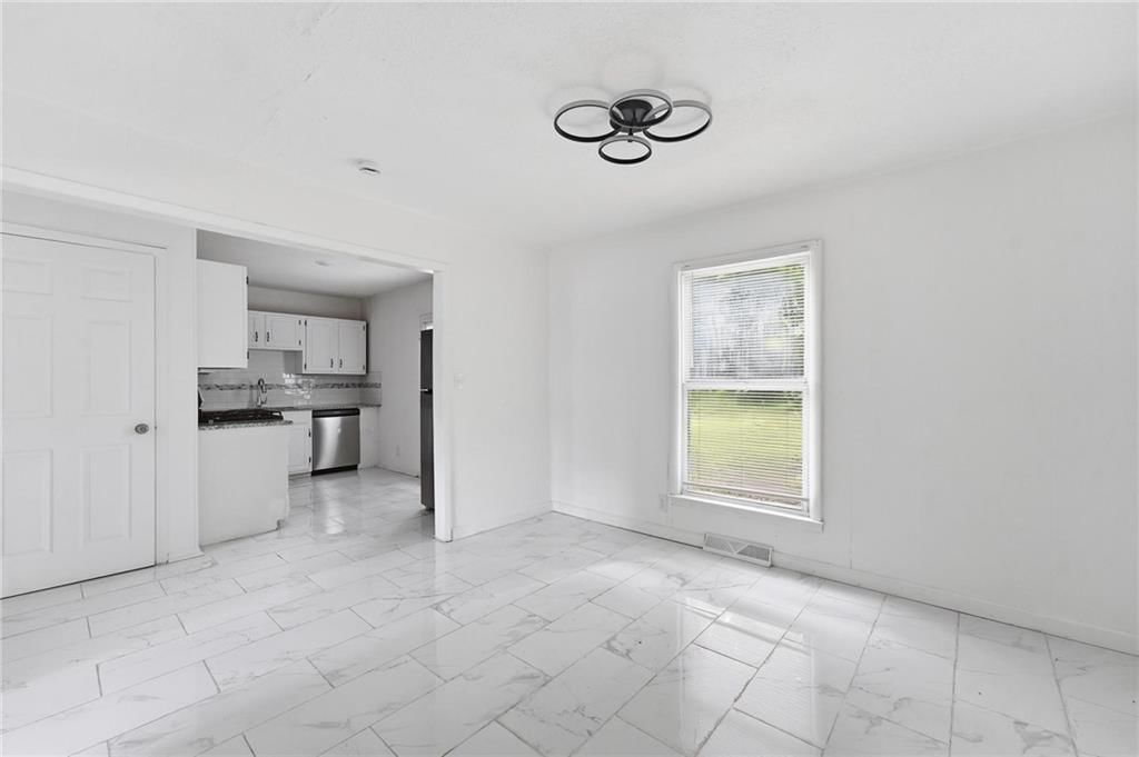 2518 S Crescent Avenue — photo 15