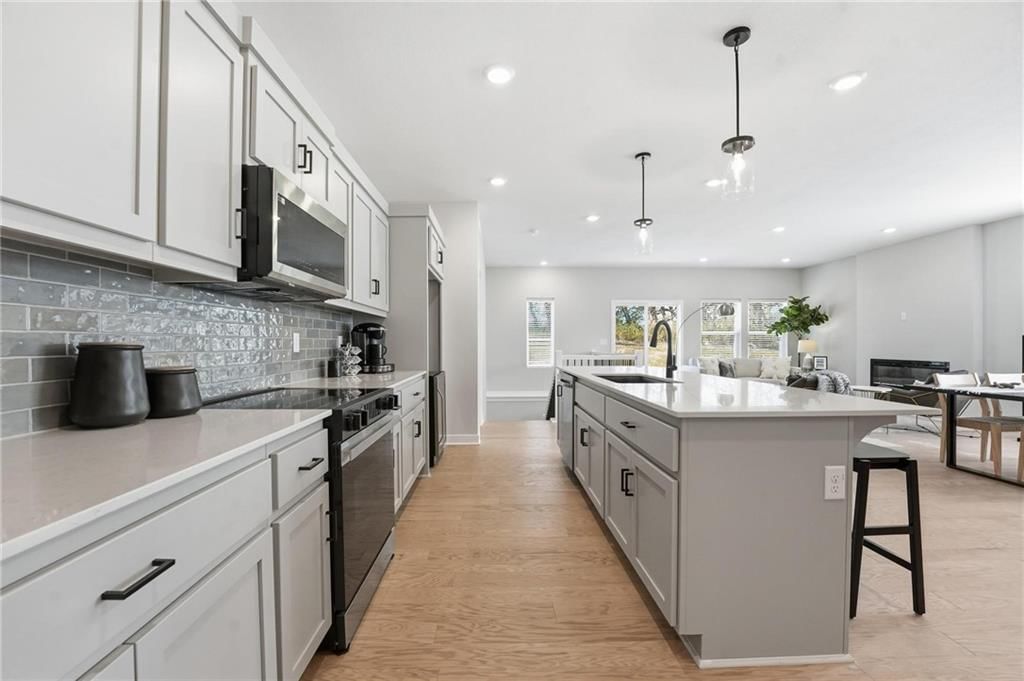 1204 Royal Arch Trail — photo 4