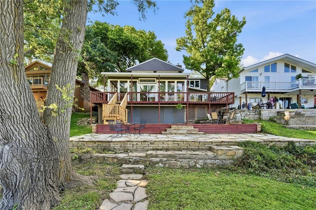 859 NW South Shore Drive — photo 8