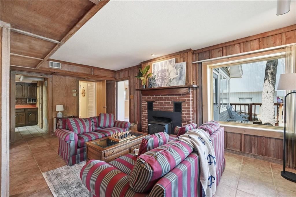 859 NW South Shore Drive — photo 26