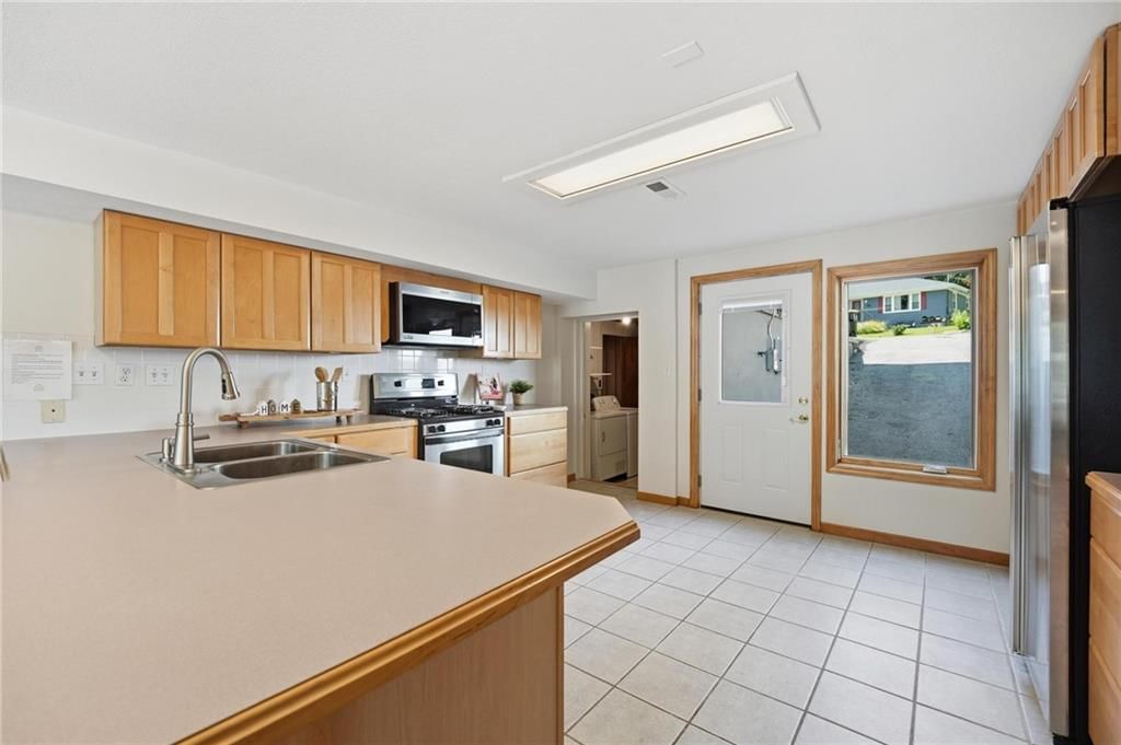 859 NW South Shore Drive — photo 30