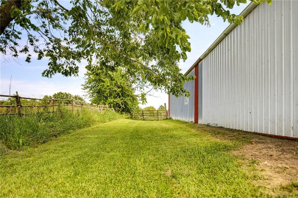 Fisherman Road — photo 41