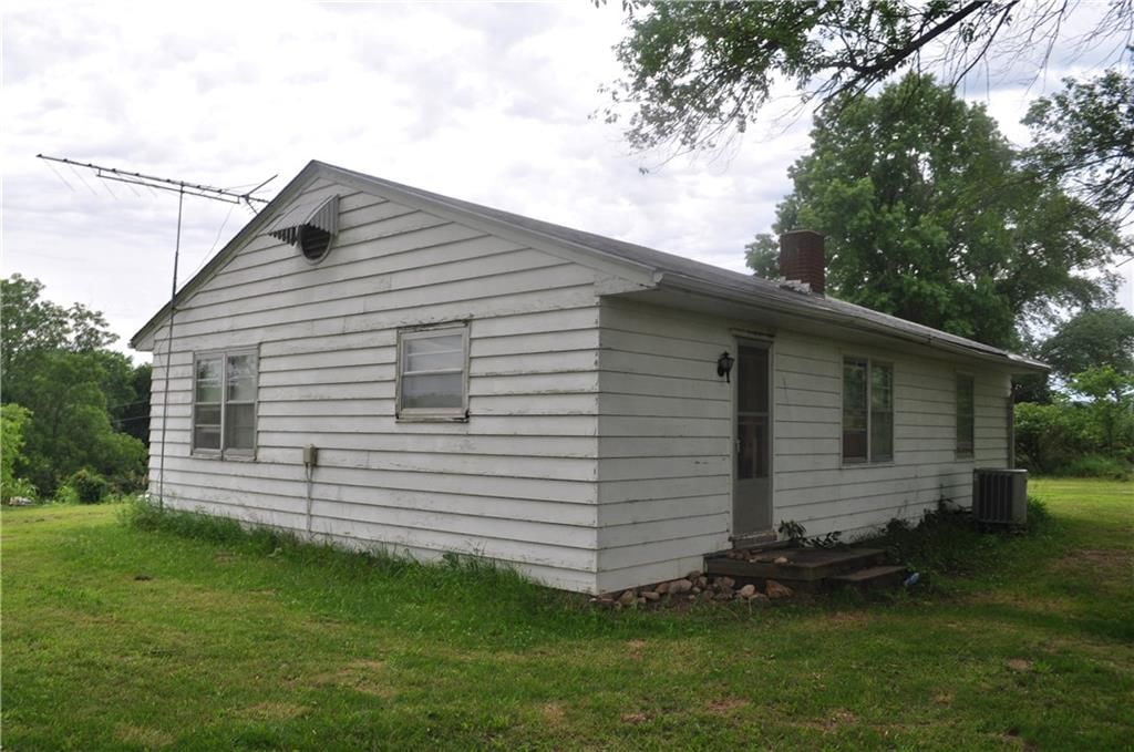 33135 Iatan Road — photo 4
