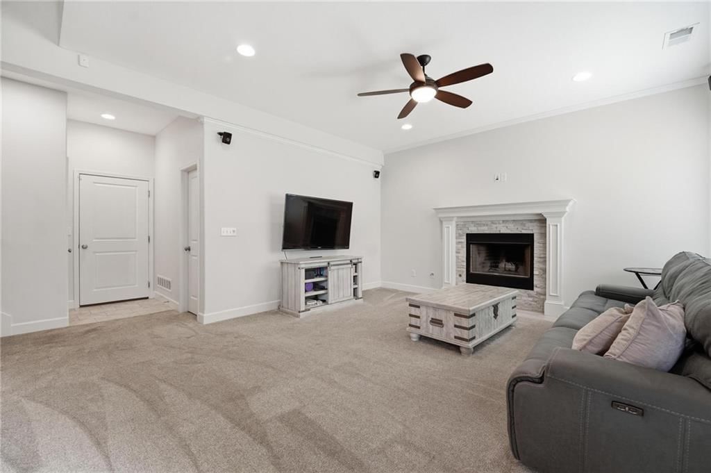 12104 E 68th Terrace — photo 13
