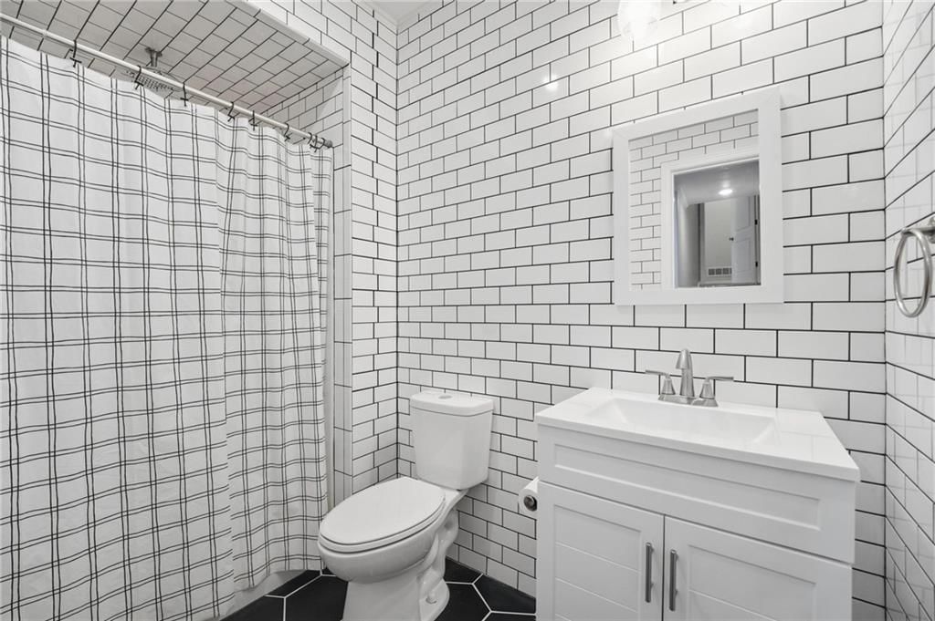 12104 E 68th Terrace — photo 32