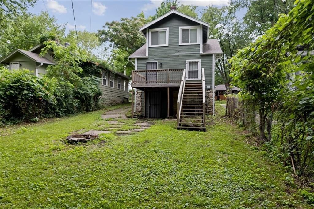 5723 Brooklyn Avenue — photo 24