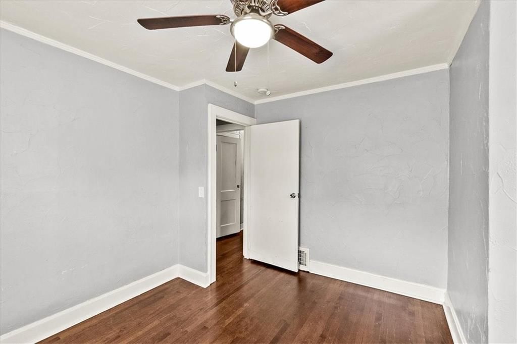 5617 Olive Street — photo 17