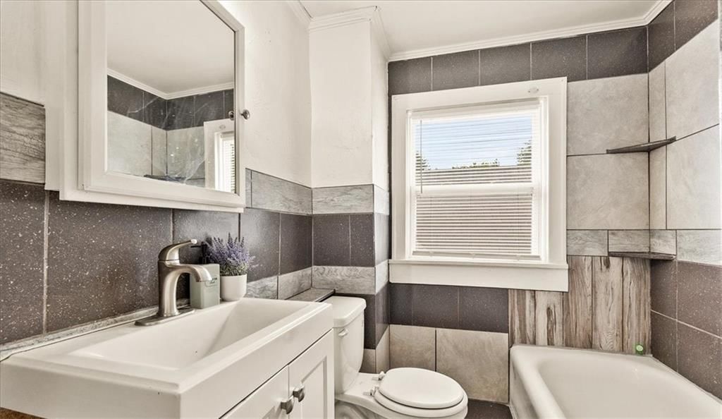 5617 Olive Street — photo 20