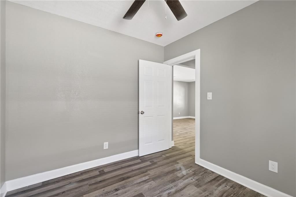 6821 Monroe Avenue — photo 12