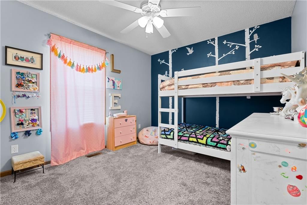 2102 Grant Circle — photo 18
