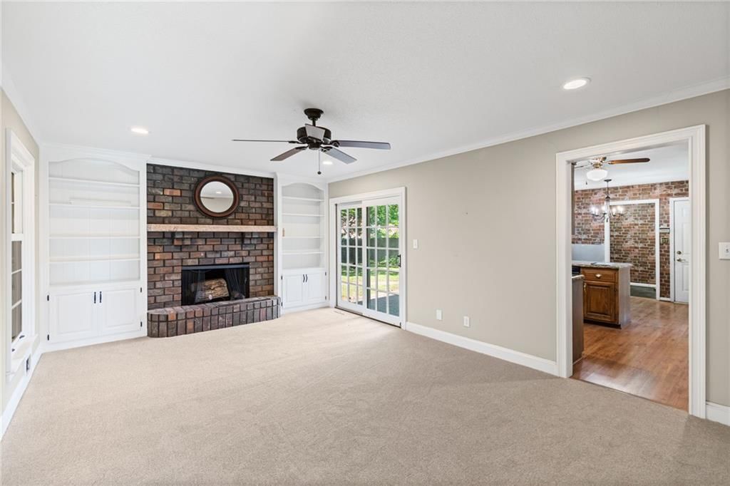 320 SE Westwind Drive — photo 11