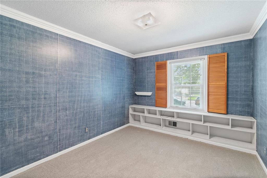 320 SE Westwind Drive — photo 13