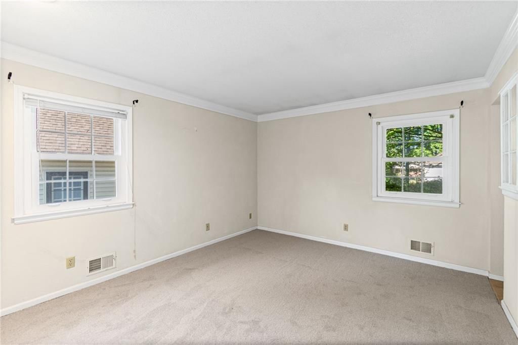 320 SE Westwind Drive — photo 19