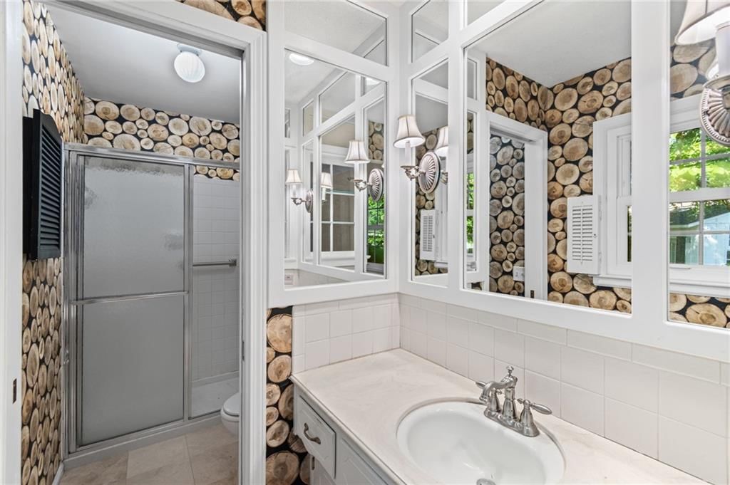 320 SE Westwind Drive — photo 20