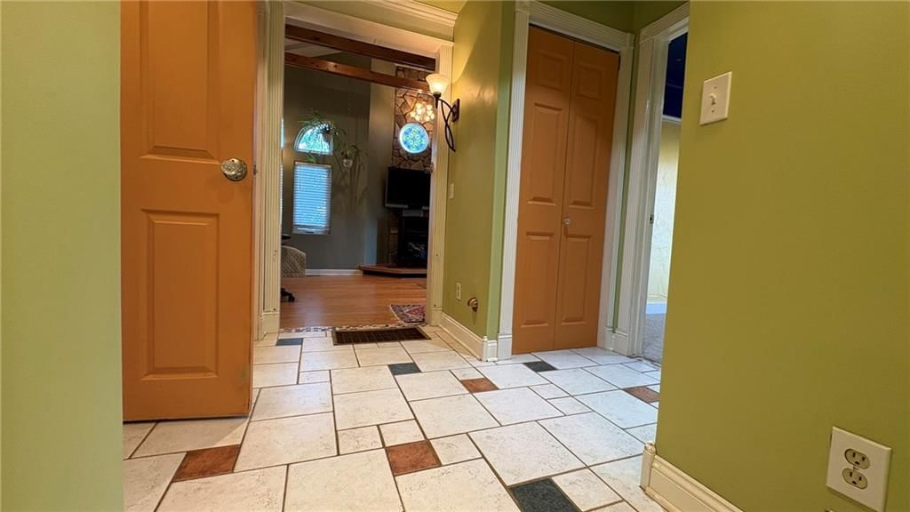 3227 Marsh Avenue — photo 5