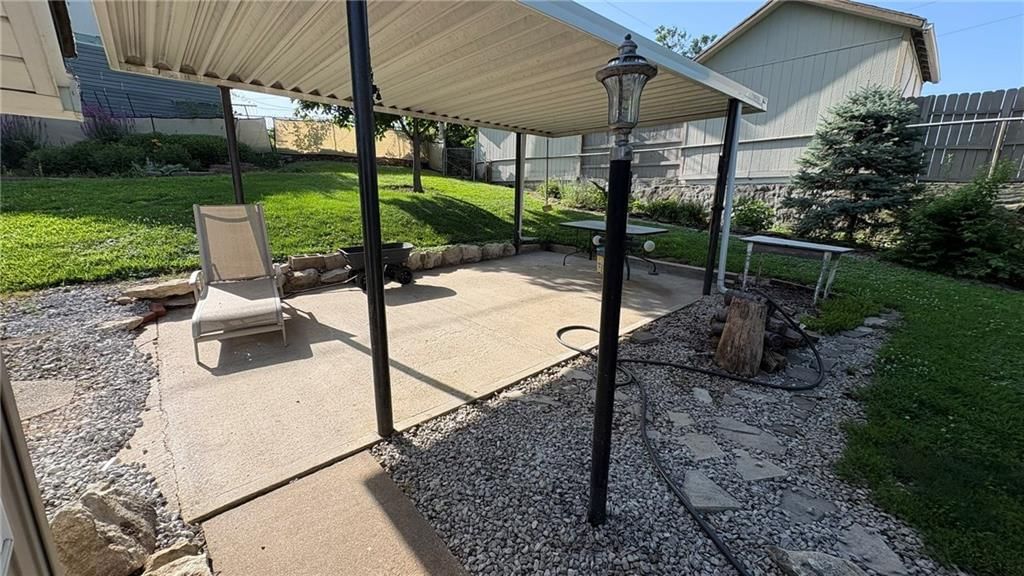 3227 Marsh Avenue — photo 30