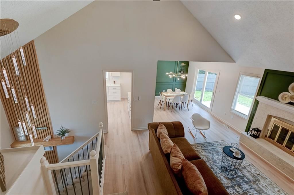 412 Deerfield Court — photo 6