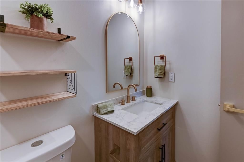 412 Deerfield Court — photo 13