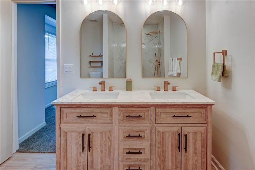 412 Deerfield Court — photo 25