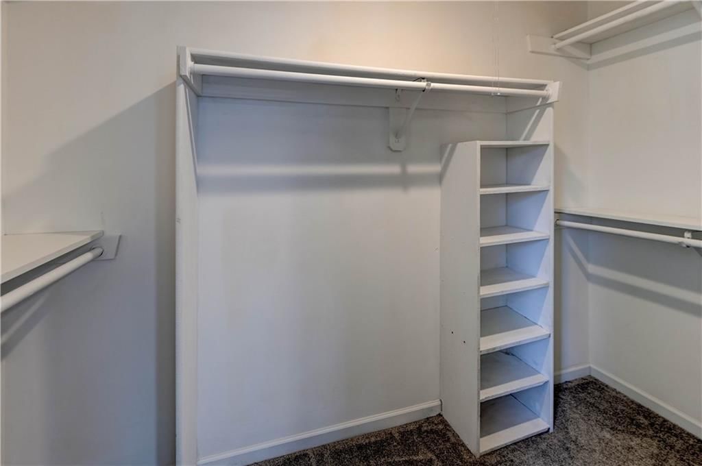 412 Deerfield Court — photo 29