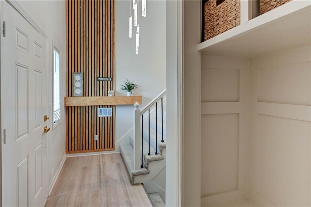 412 Deerfield Court — photo 48