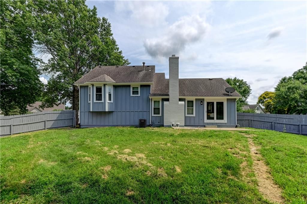 412 Deerfield Court — photo 54