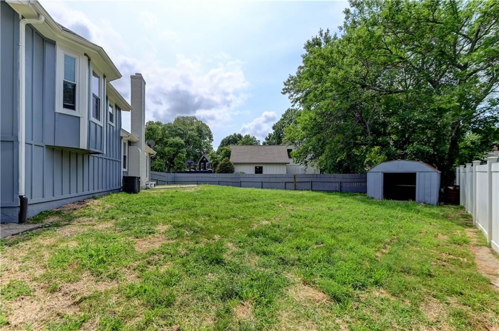 412 Deerfield Court — photo 58