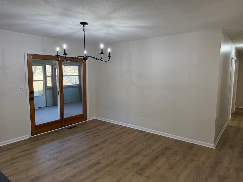 2212 S 19th Terrace — photo 19