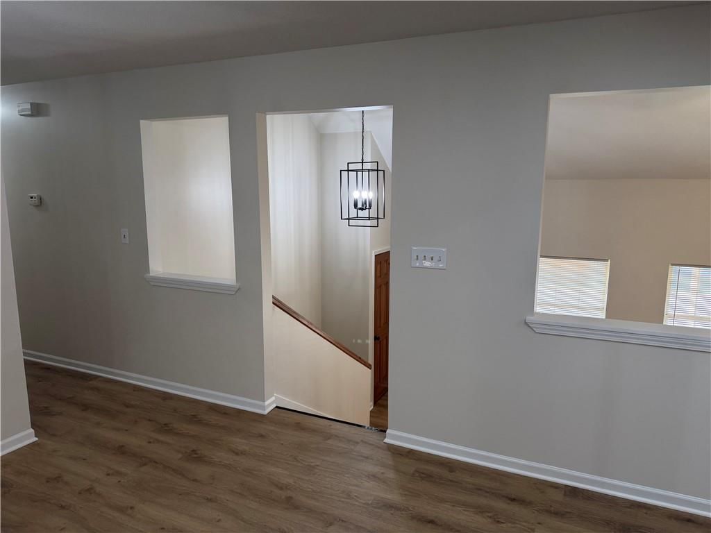 2212 S 19th Terrace — photo 33