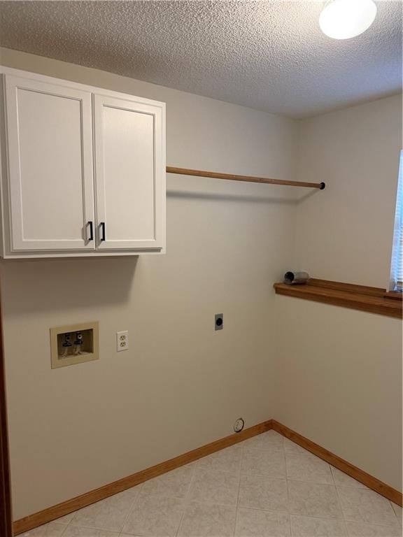2212 S 19th Terrace — photo 41