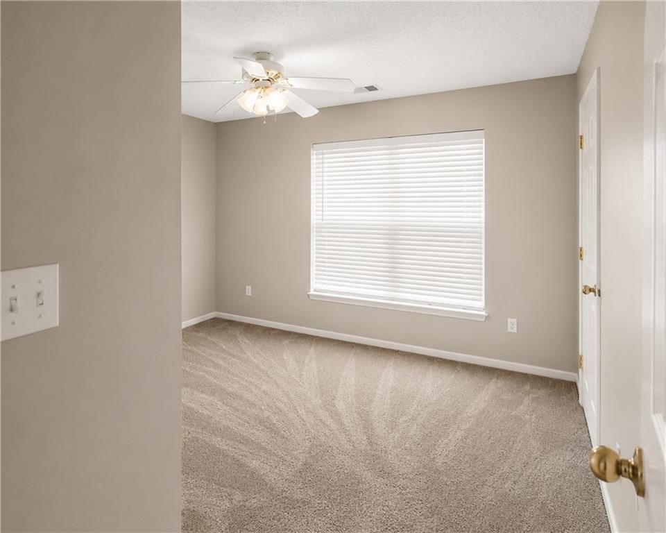 1521 SE DALTON Drive — photo 14