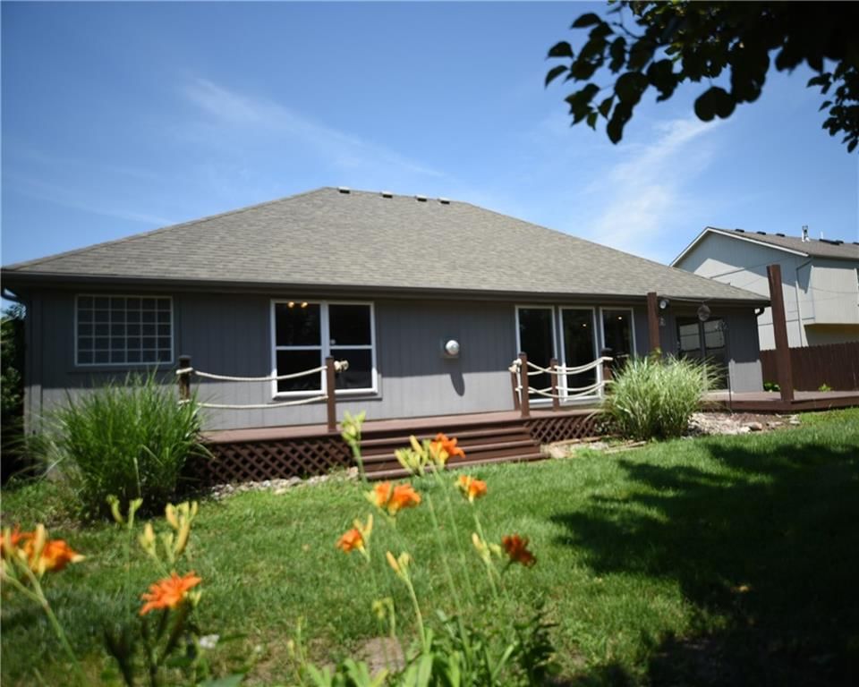 1521 SE DALTON Drive — photo 22