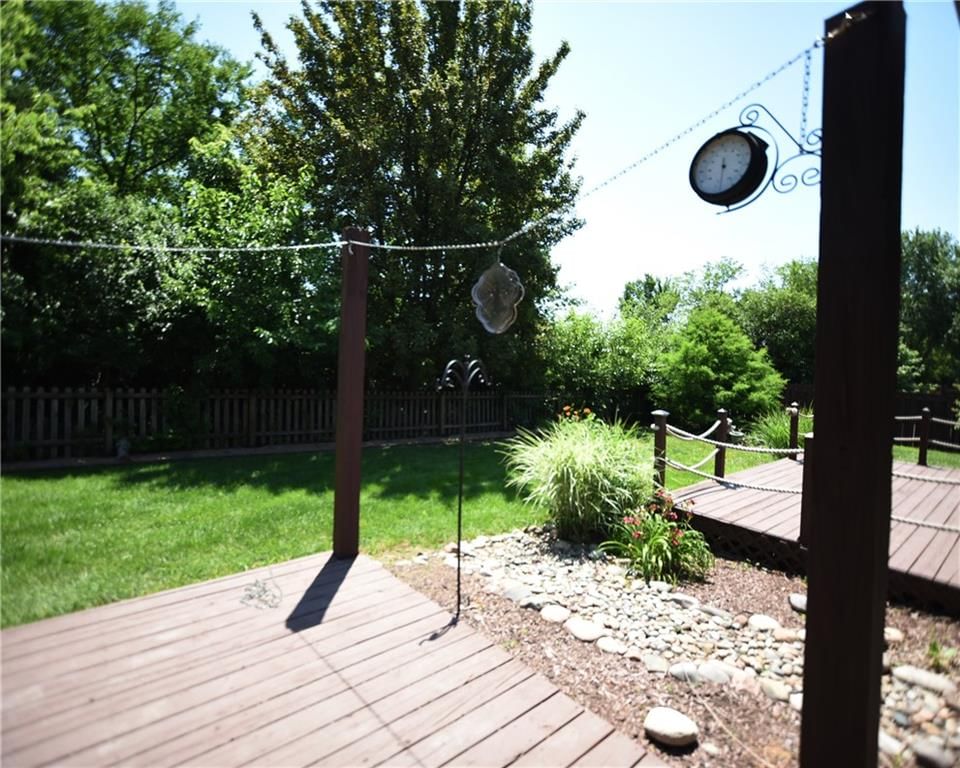 1521 SE DALTON Drive — photo 23