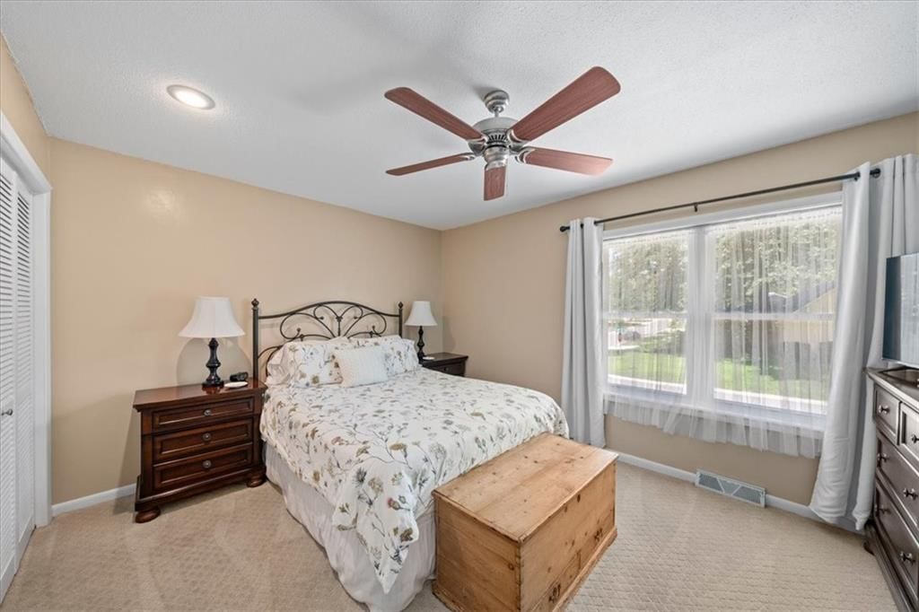 14213 W 94th Street — photo 13
