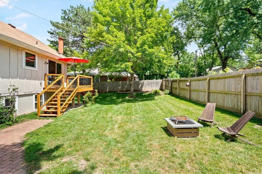 14213 W 94th Street — photo 23