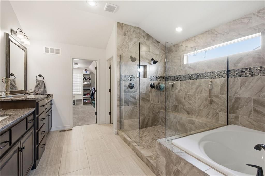 988 SW Perth Shire Drive — photo 29