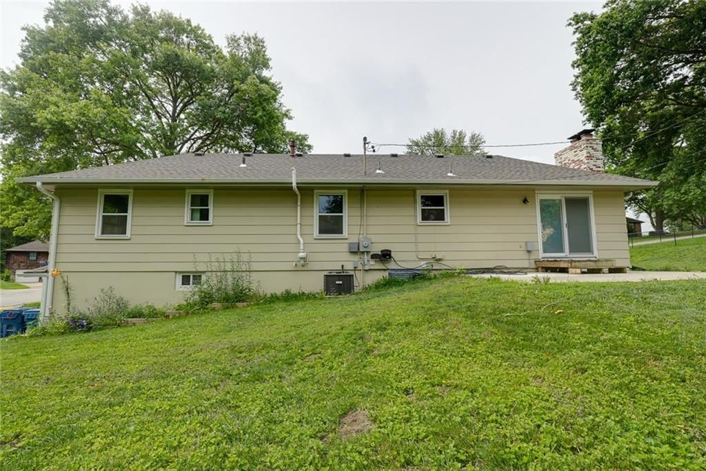 1400 NANCY Lane — photo 31