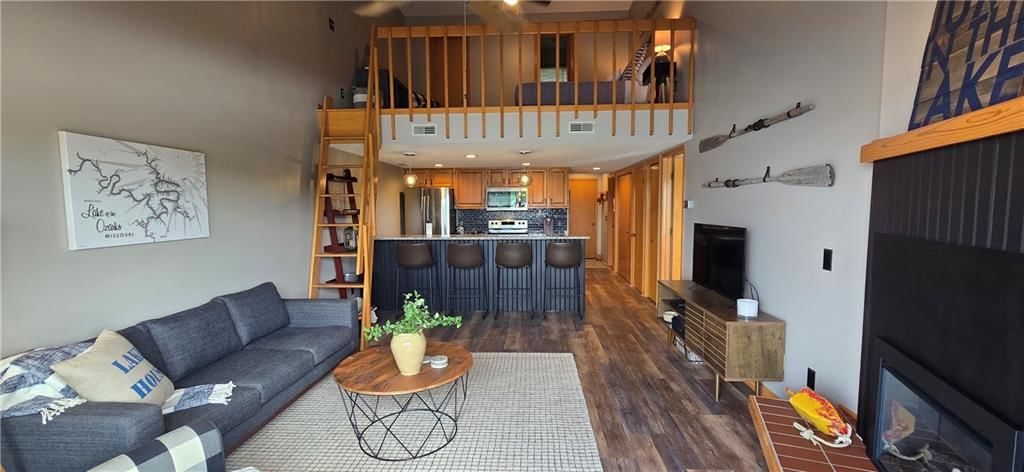 24 Sunrise Ridge Drive — photo 2